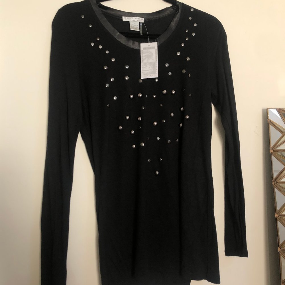 ALBERTO MAKALI LONG SLEEVE BLACK TOP WITH DETAILS